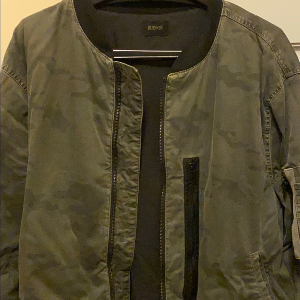 Men’s size large Hudson army jacket